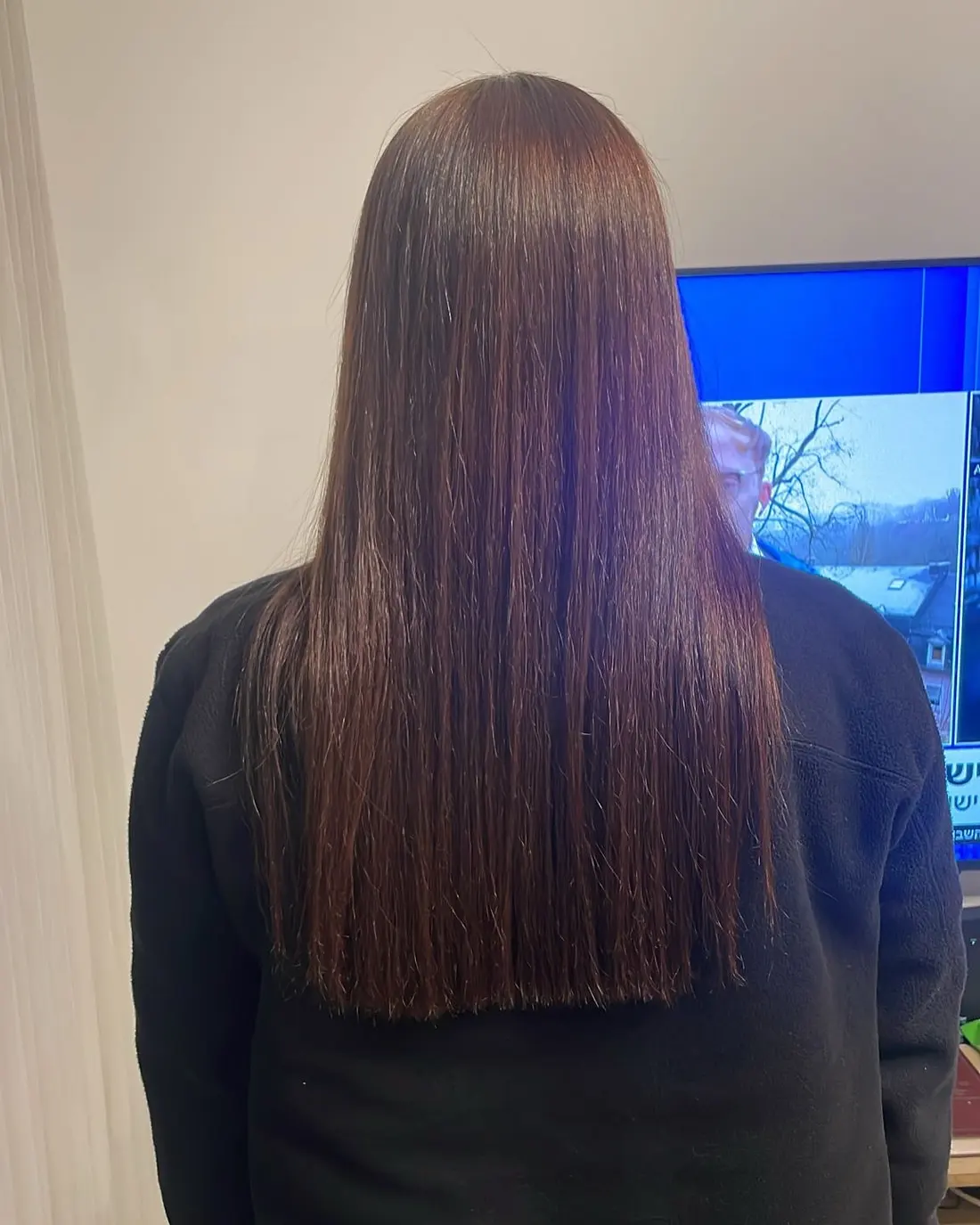 שיער חלק אחרי החלקה מקצועית אצל מעיין של משי